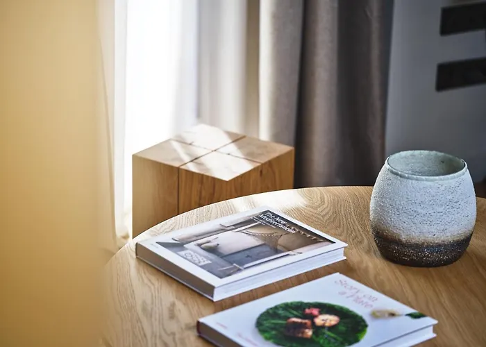 Palacio De Samaniego