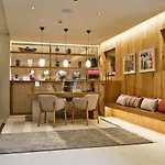 Palacio De 4* 萨马涅戈