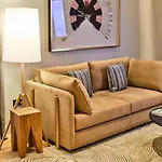 Palacio De 4* 萨马涅戈