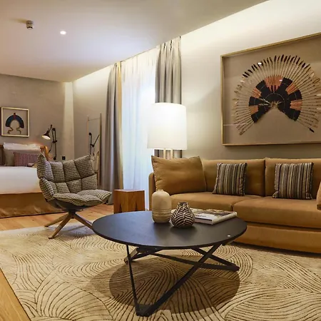 Palacio De 4*